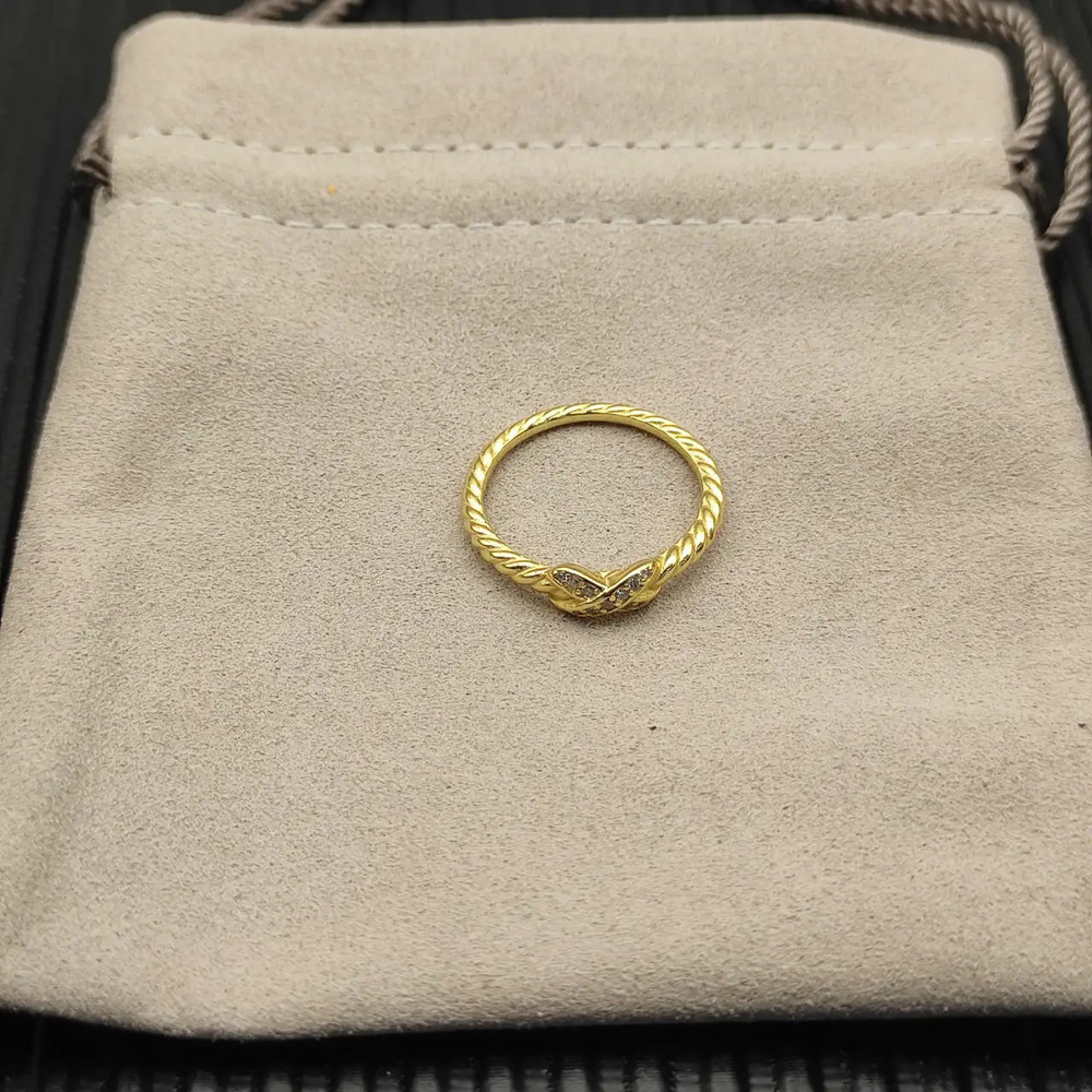 David Yurman Gold Single-Thread Diamond Ring - Picture 2 of 6